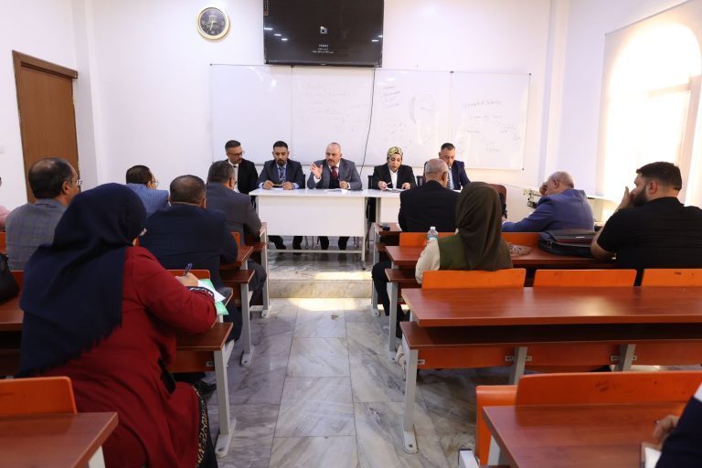 عميد كلية الصيدلة في جامعة المعقل يحضر ورشة عمل تخصص السلامة والأمن  البيولوجي