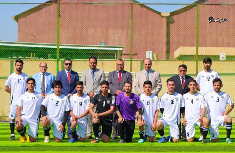 كلية الصيدلة تتألق في بطولة جامعة المعقل لكرة الصالات وتحصد الفوز على نظيرتيها في القانون والأمن السيبراني